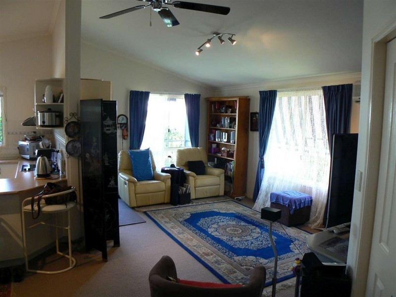 32 Sugar Coast Village, Urangan QLD 4655