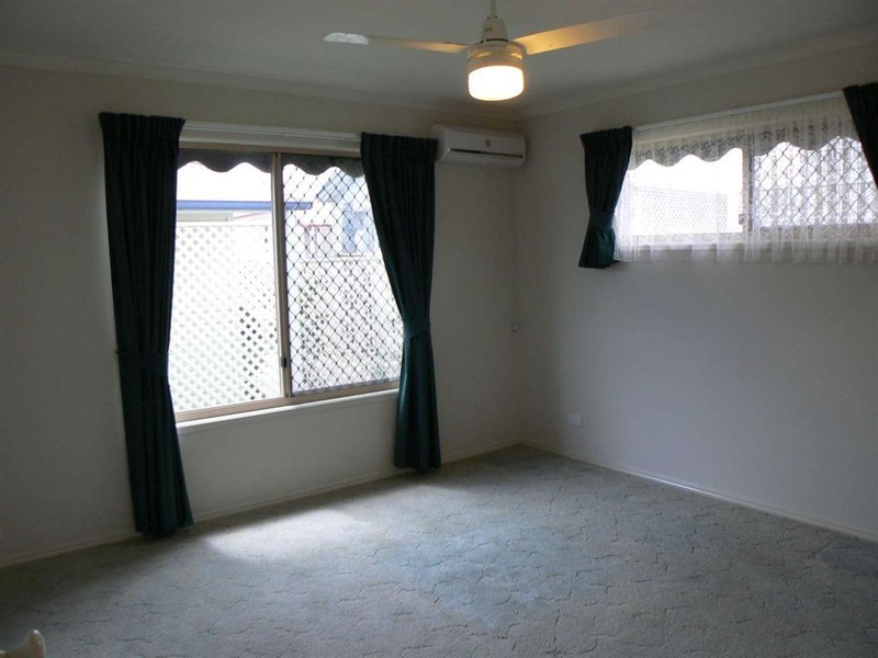 296/7 Bay Dr (Golden Shores), Pialba QLD 4655