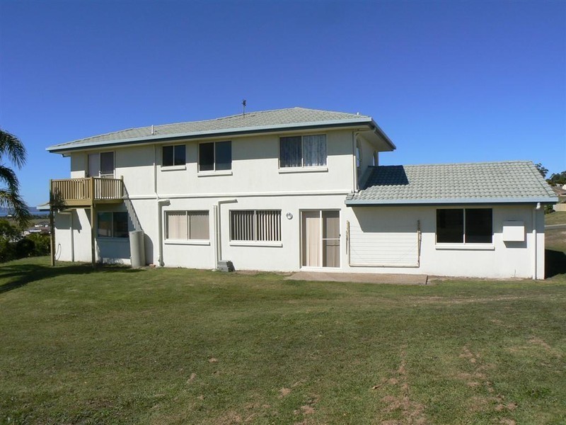 219 Cove Boulevard, River Heads QLD 4655
