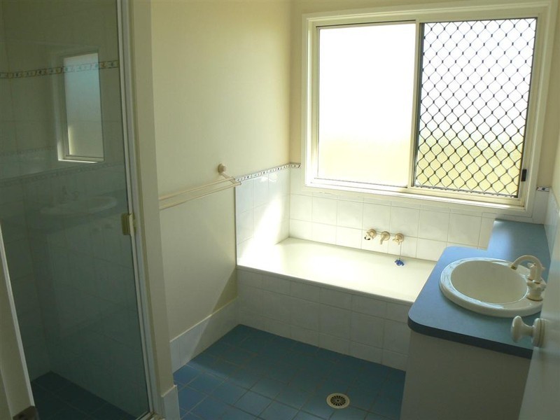 219 Cove Boulevard, River Heads QLD 4655