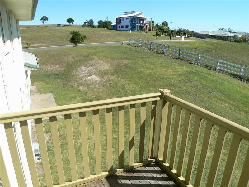 219 Cove Boulevard, River Heads QLD 4655
