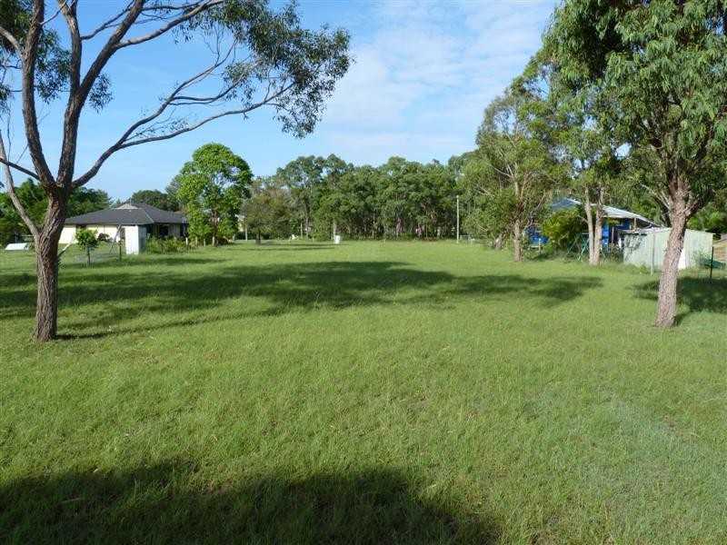5 Pacific Haven Dr, Howard QLD 4659