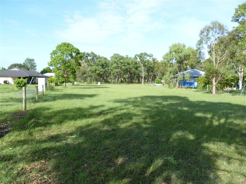 5 Pacific Haven Dr, Howard QLD 4659