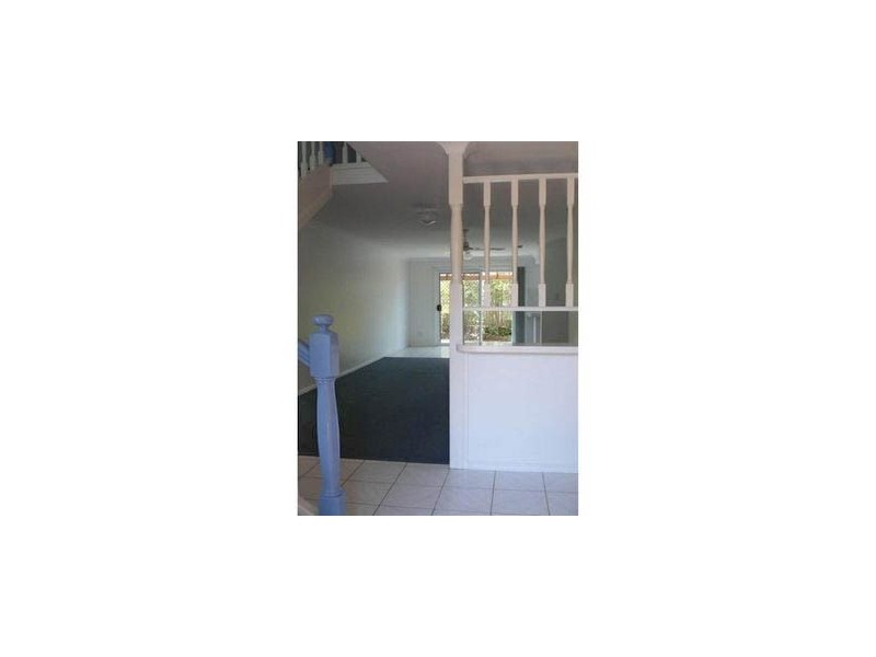 8/178 Torquay Rd, Scarness QLD 4655