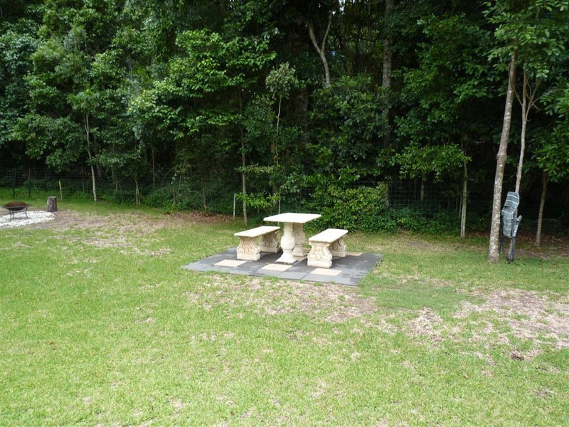 62 Vine Forest Dr, Dundowran Beach QLD 4655