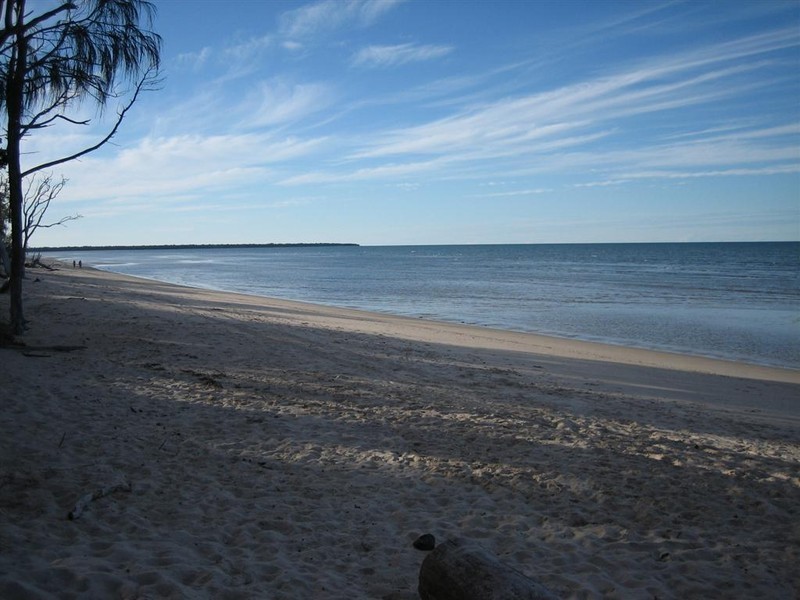 1/14 Fulmar Ct, Burrum Heads QLD 4659