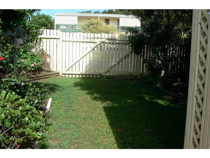 8 Crawford drive, Dundowran QLD 4655