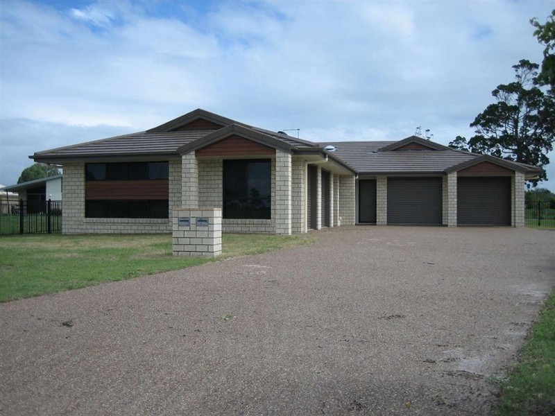 12 Fulmar Ct, Burrum Heads QLD 4659
