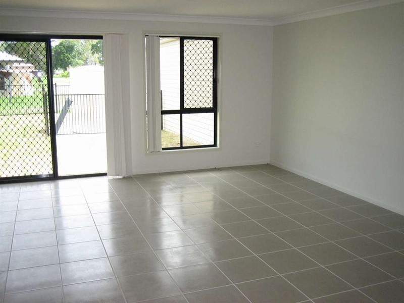 12 Fulmar Ct, Burrum Heads QLD 4659