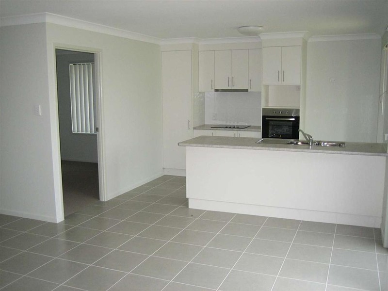 12 Fulmar Ct, Burrum Heads QLD 4659