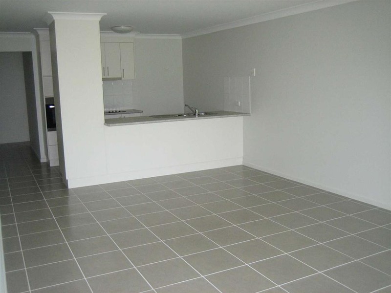 12 Fulmar Ct, Burrum Heads QLD 4659