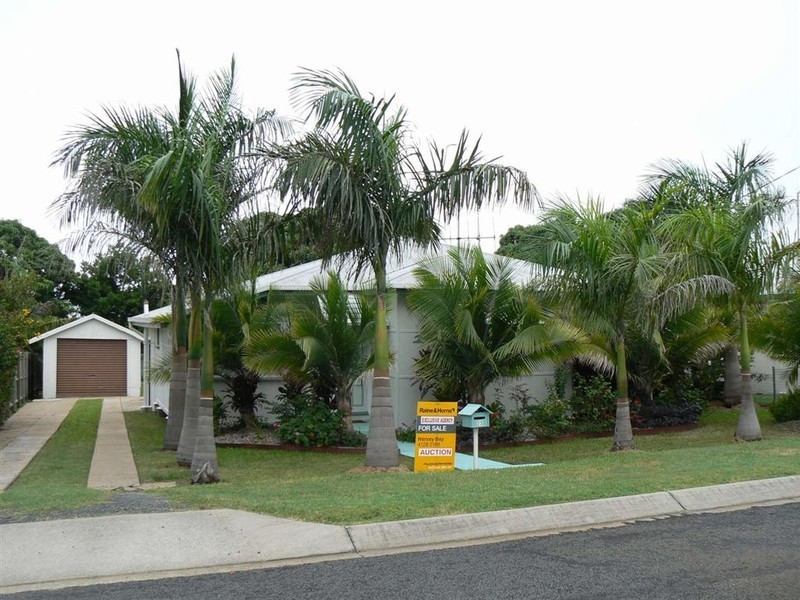 23 Mary St, Scarness QLD 4655