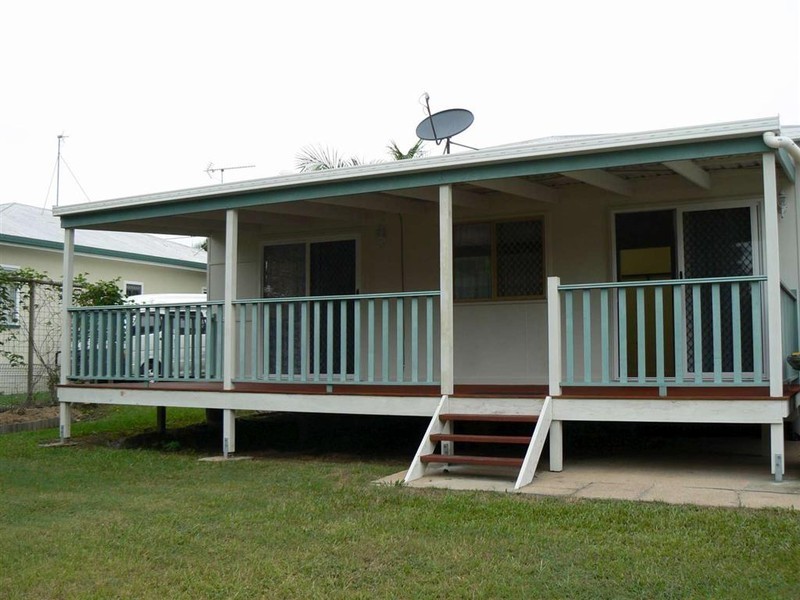 23 Mary St, Scarness QLD 4655