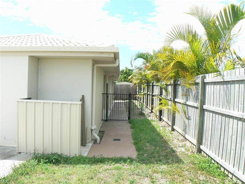 2 Bayley Court, Urraween QLD 4655