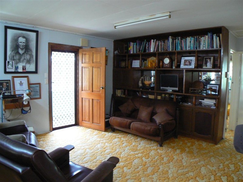 69 Winchelsea St, Pialba QLD 4655