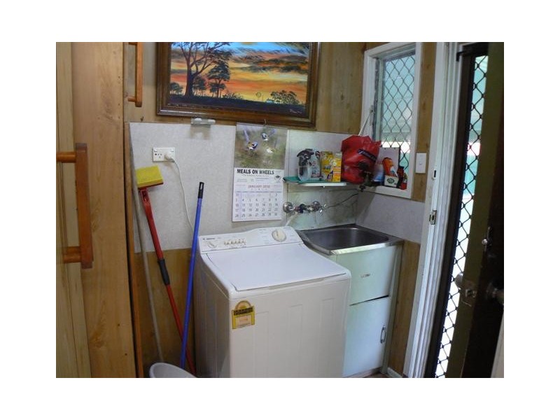 69 Winchelsea St, Pialba QLD 4655