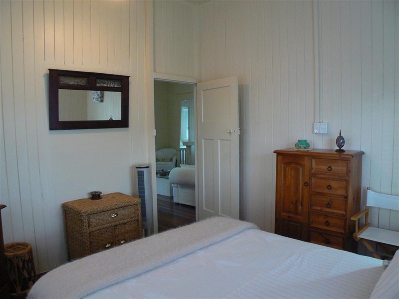 20  Beach Rd, Pialba QLD 4655