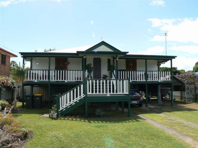 5  Jackson St, Pialba QLD 4655