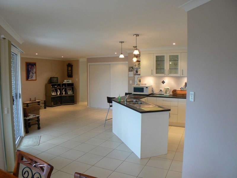 9 Dundee Dr, Kawungan QLD 4655