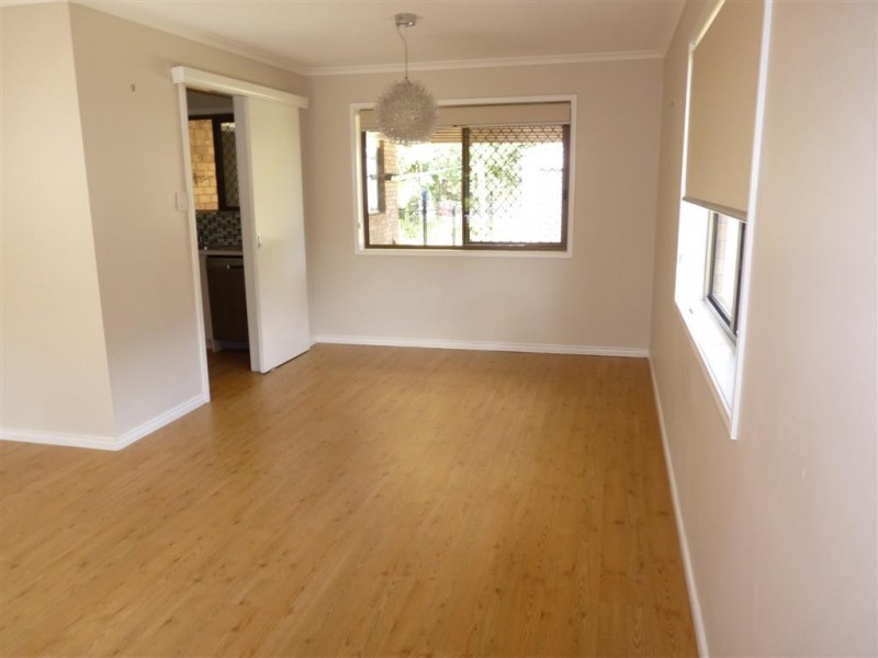 40 Limpus St, Urangan QLD 4655