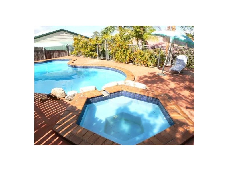 11 Wilkin St, River Heads QLD 4655