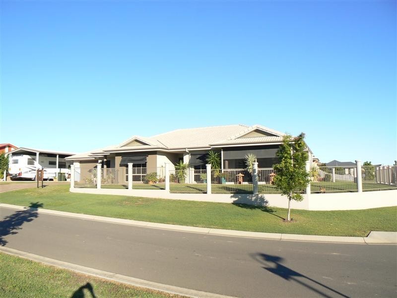 6 Bayley Court, Urraween QLD 4655