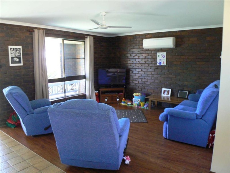 35 Old Maryborough Rd, Pialba QLD 4655