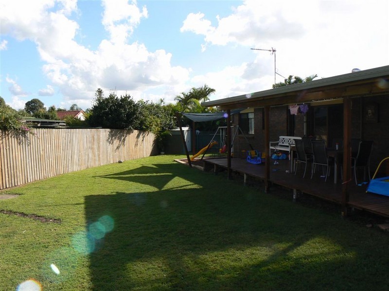 35 Old Maryborough Rd, Pialba QLD 4655