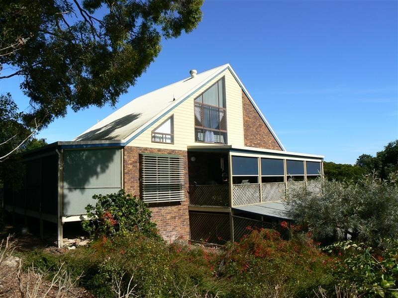 4 Balmoral Court, Urraween QLD 4655