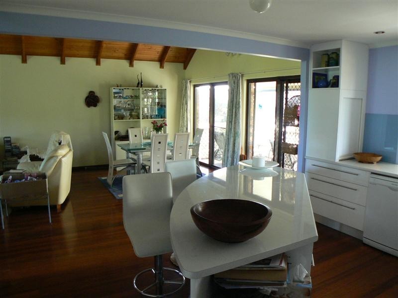 4 Balmoral Court, Urraween QLD 4655