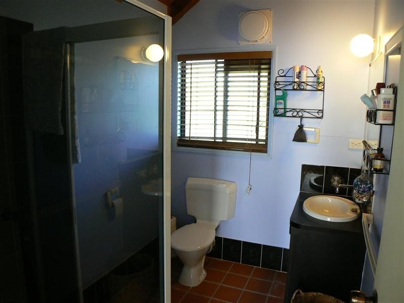 4 Balmoral Court, Urraween QLD 4655
