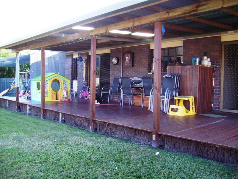 35 Old Maryborough Rd, Pialba QLD 4655
