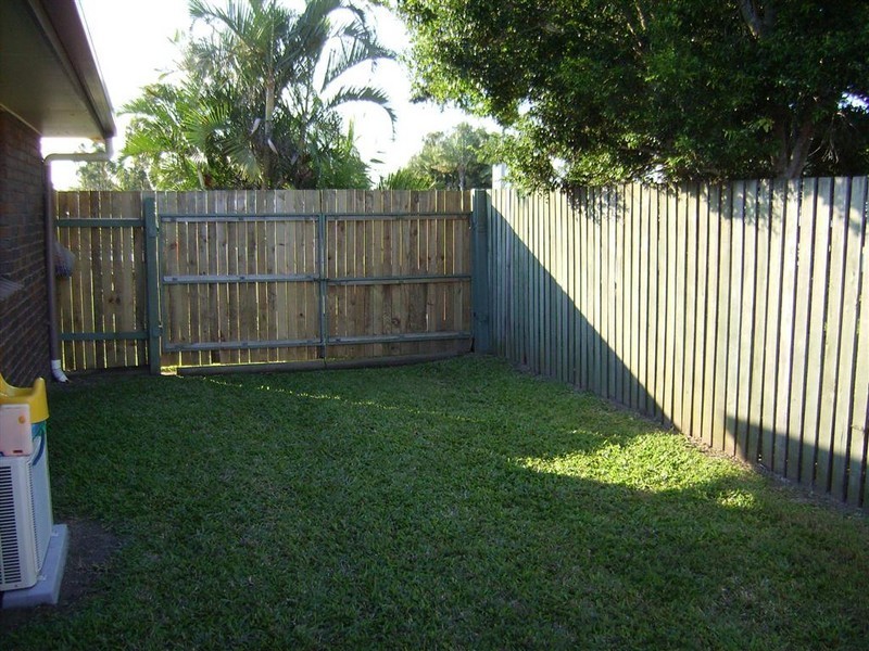 35 Old Maryborough Rd, Pialba QLD 4655