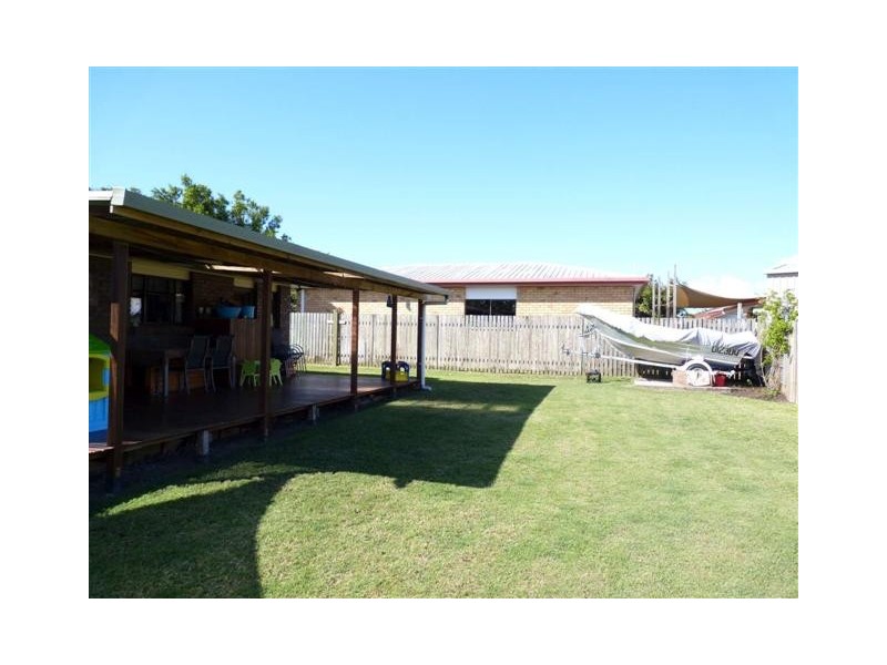 35 Old Maryborough Rd, Pialba QLD 4655