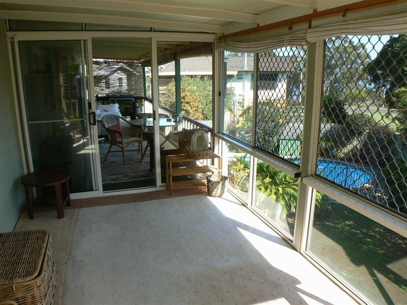 1 Kurrajong Cr, Point Vernon QLD 4655