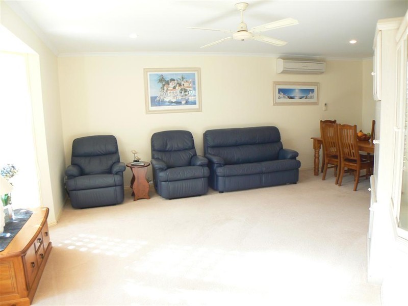 56 Mackay Dr, Kawungan QLD 4655
