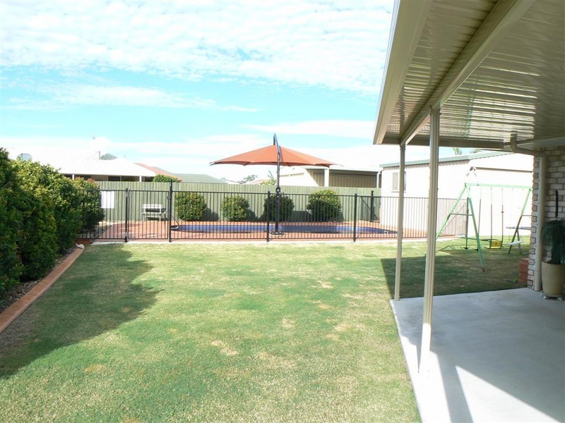 56 Mackay Dr, Kawungan QLD 4655