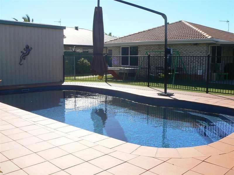 56 Mackay Dr, Kawungan QLD 4655