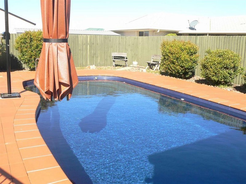 56 Mackay Dr, Kawungan QLD 4655