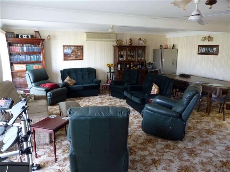 4  Darby Ct, Pialba QLD 4655