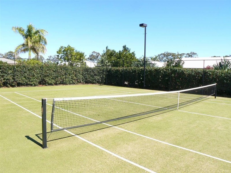 1/230 Pulgul St (The Domain), Urangan QLD 4655