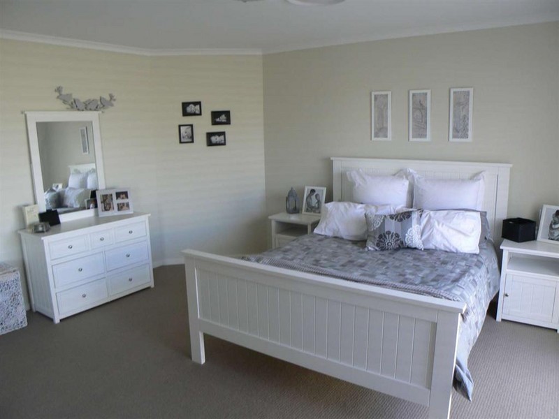 5 Honey Myrtle Cl, Burrum Heads QLD 4659