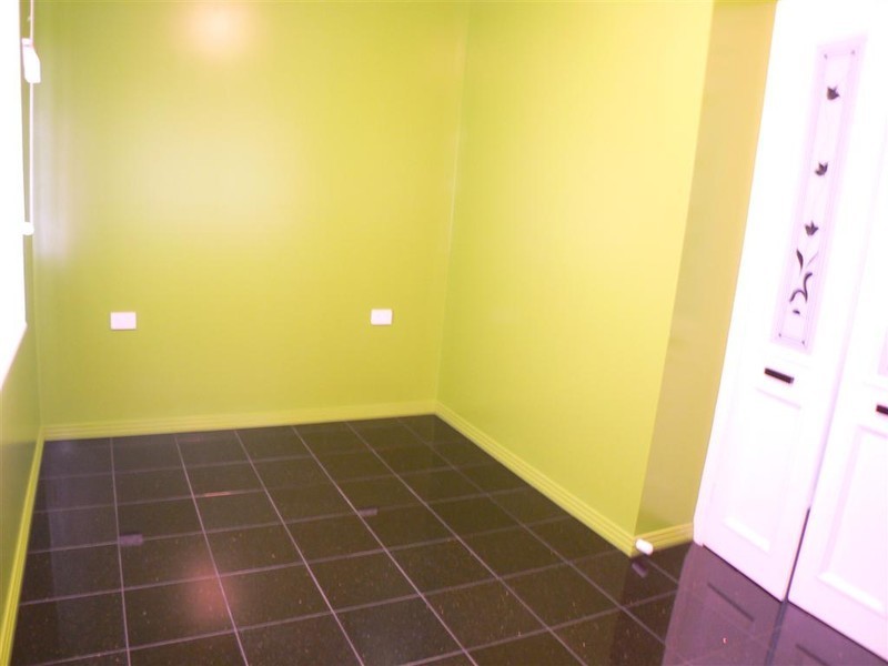 69 Cheapside St, Maryborough QLD 4650