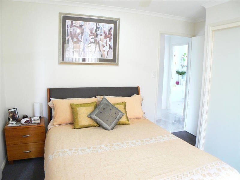 3 Dory Drive, Point Vernon QLD 4655