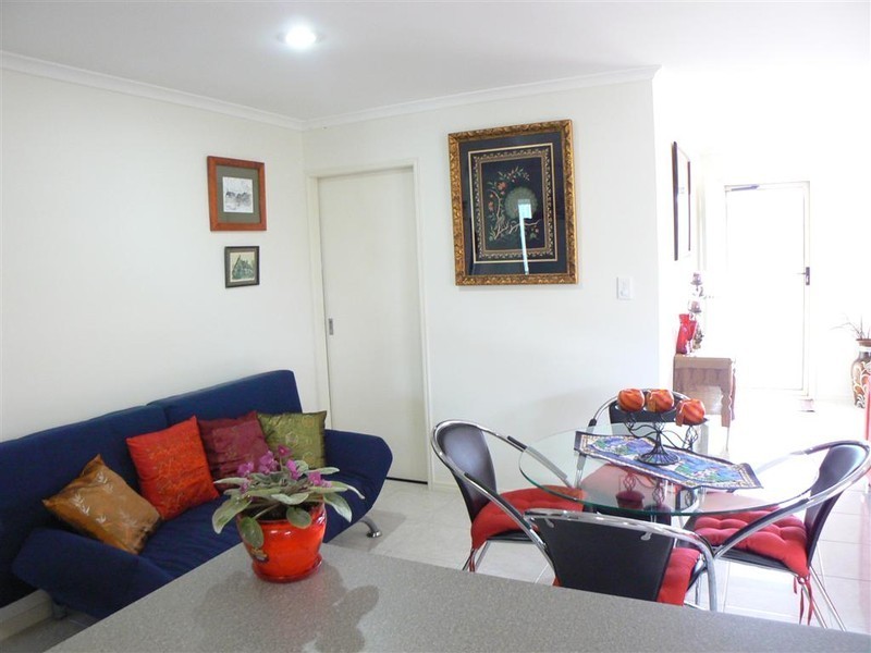 3 Dory Drive, Point Vernon QLD 4655