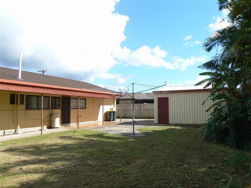 14 Kuruman St, Scarness QLD 4655