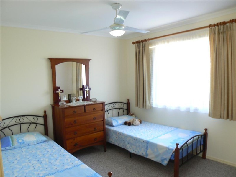 10 Harvard Pl, Urraween QLD 4655