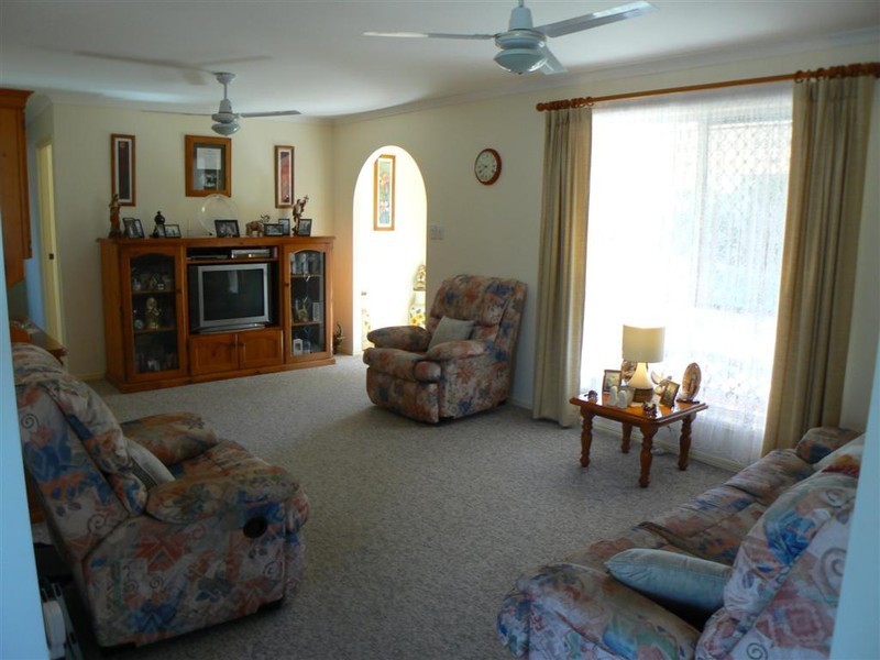 10 Harvard Pl, Urraween QLD 4655