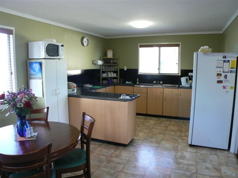 62 Drummond Street, Urangan QLD 4655