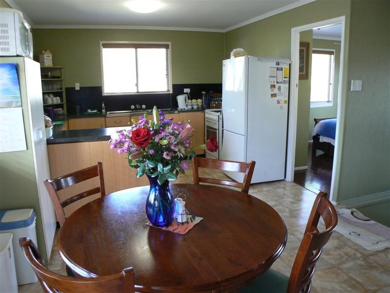 62 Drummond Street, Urangan QLD 4655